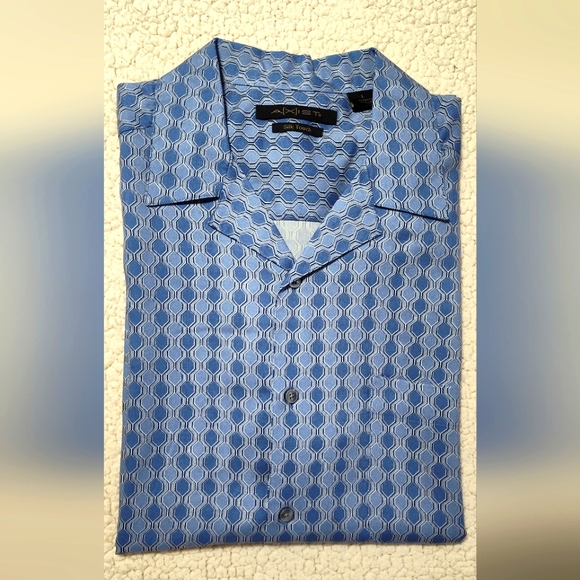 AXIST Button Down Short sleeve Men's Size L - Picture 5 of 9
